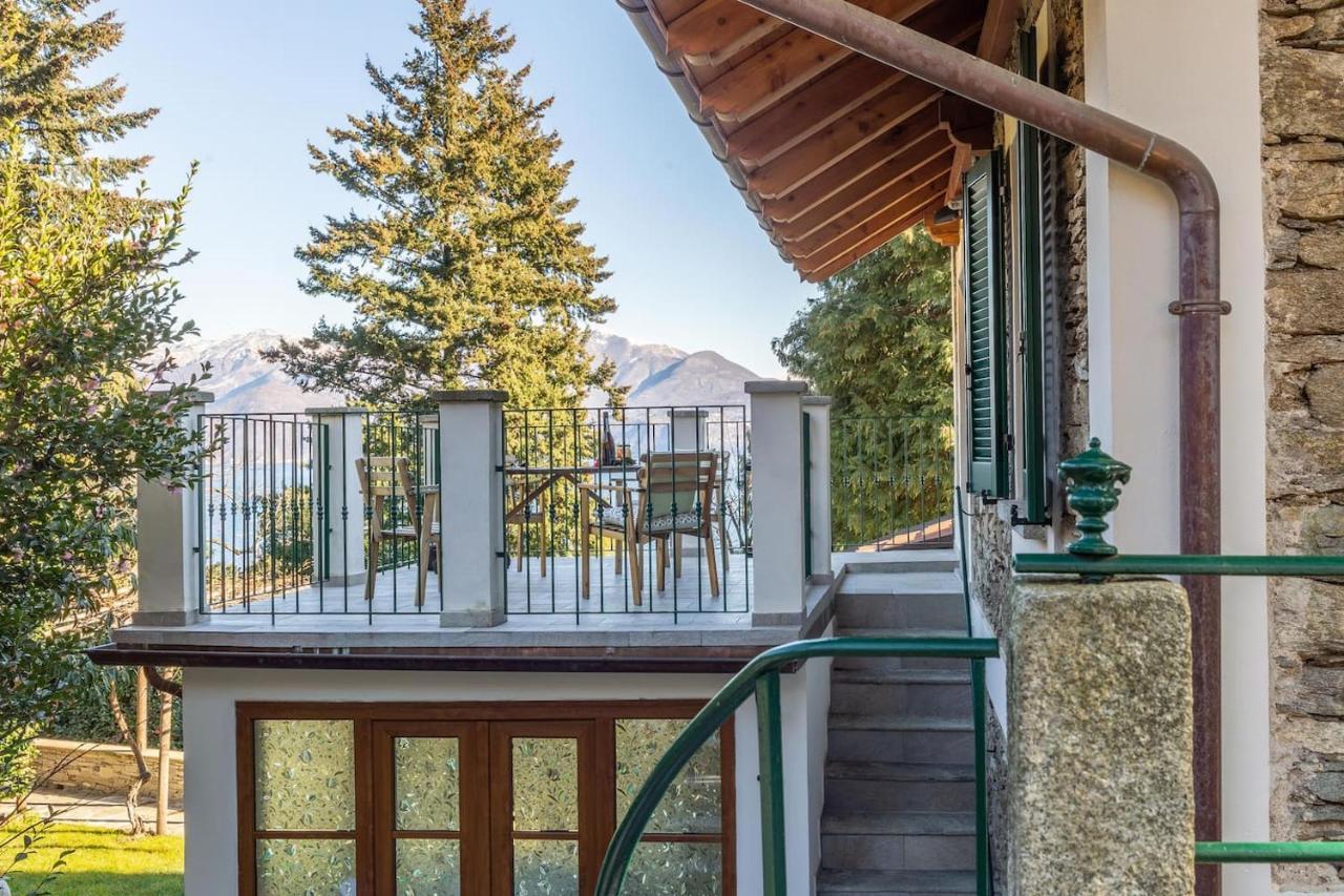 La Camelia D'Oro Appartement Oggebio Buitenkant foto
