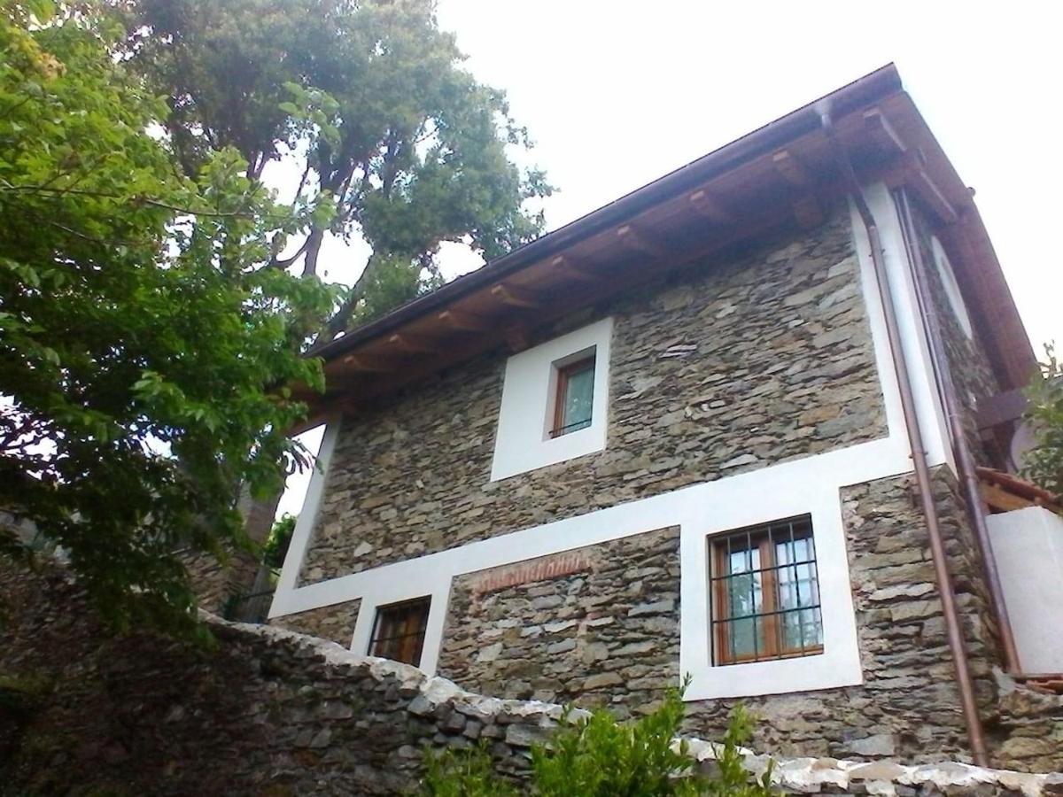 La Camelia D'Oro Appartement Oggebio Buitenkant foto
