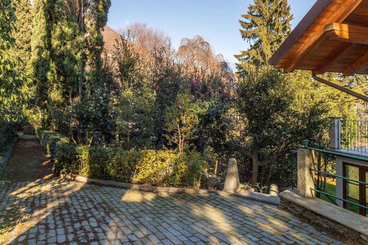 La Camelia D'Oro Appartement Oggebio Buitenkant foto