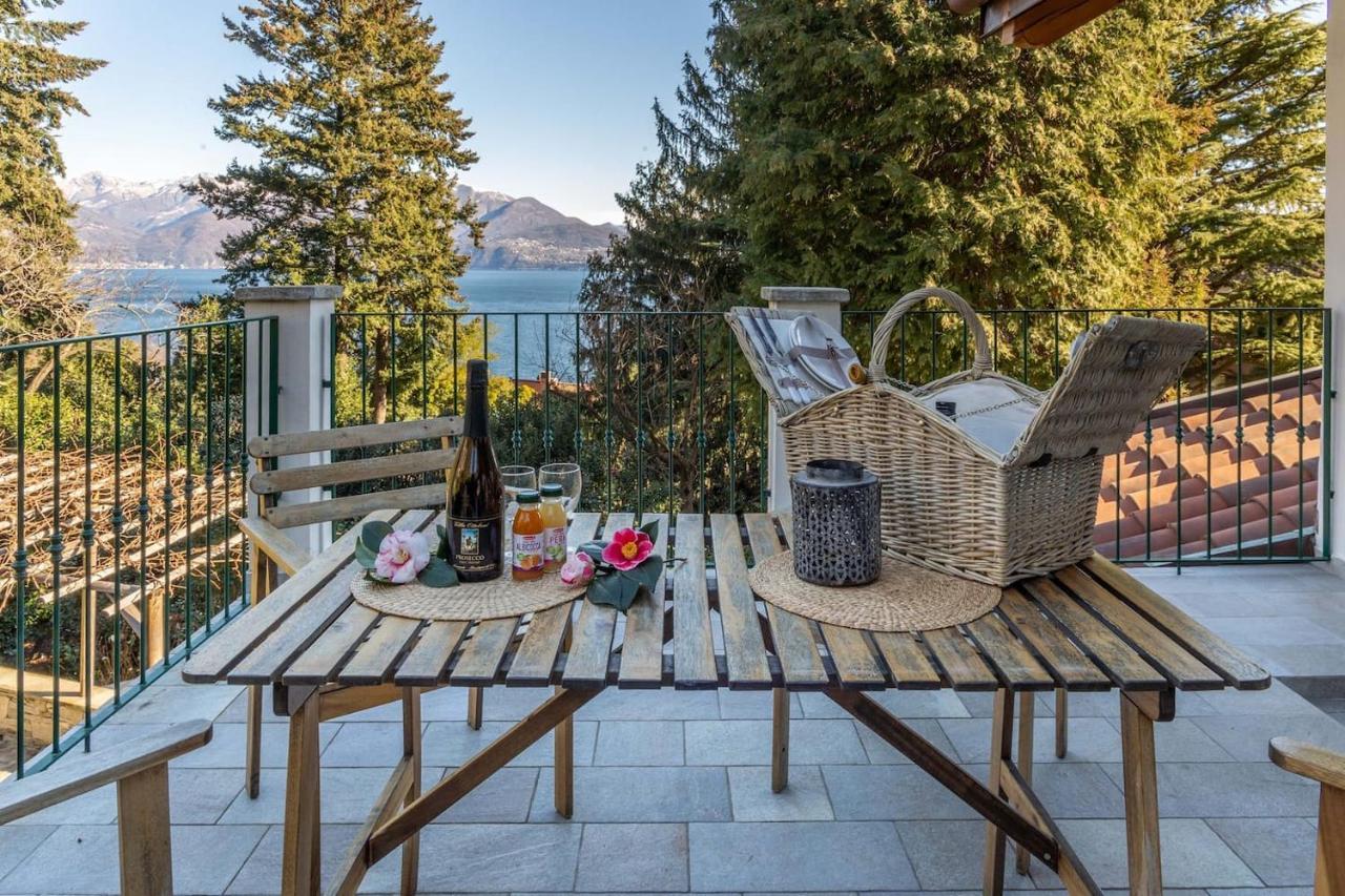 La Camelia D'Oro Appartement Oggebio Buitenkant foto